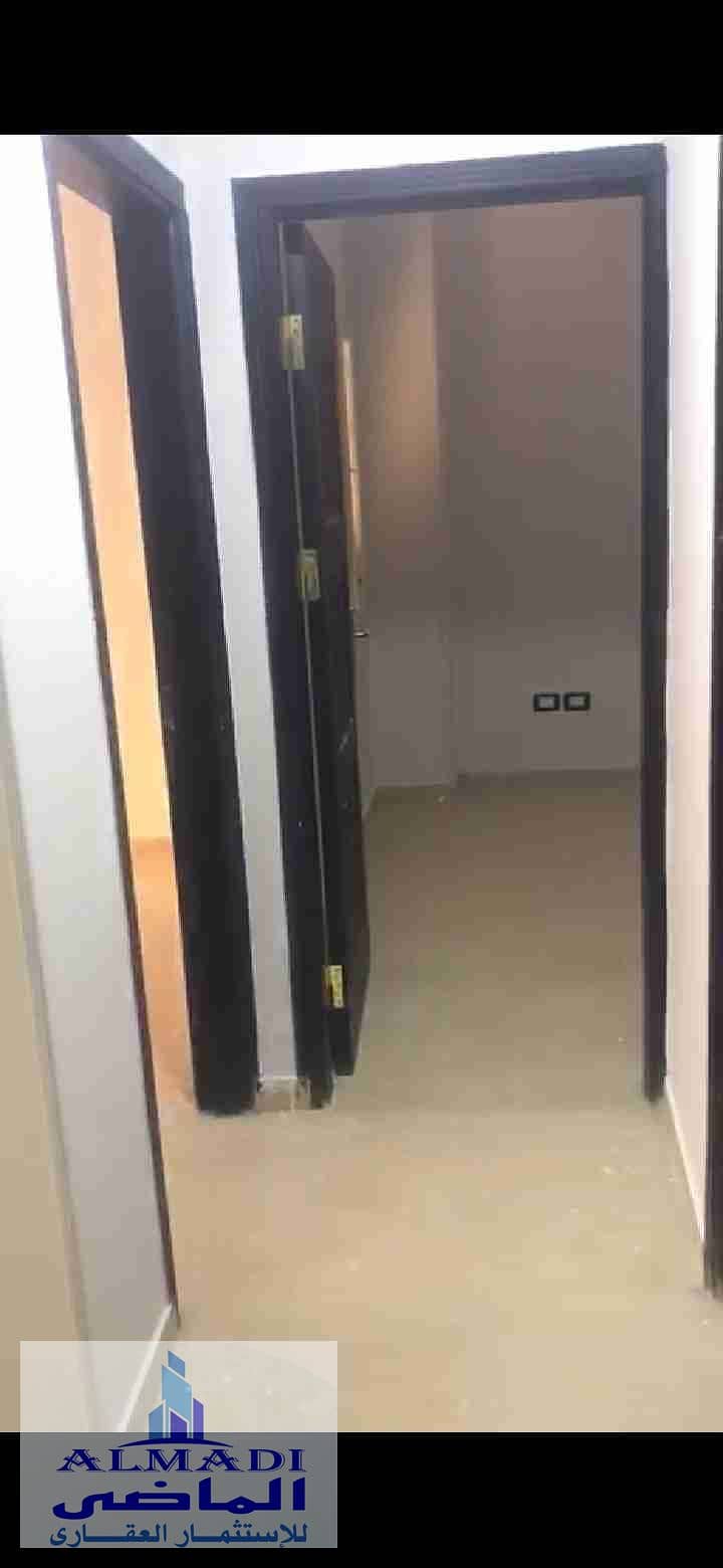 10 Screenshot_20251030_202410_com. whatsapp. jpg