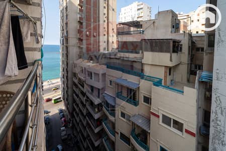 فلیٹ 3 غرف نوم للبيع في ميامي، الإسكندرية - 01. JPG