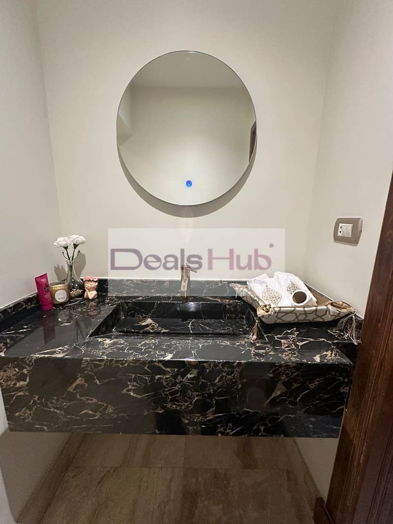 8 8ed51a88-5ab2-434b-99d4-67b10ca1498e. jpg