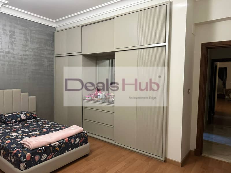 22 f4b787a1-8270-4dc6-b9c3-11c91e2c66d2. jpg