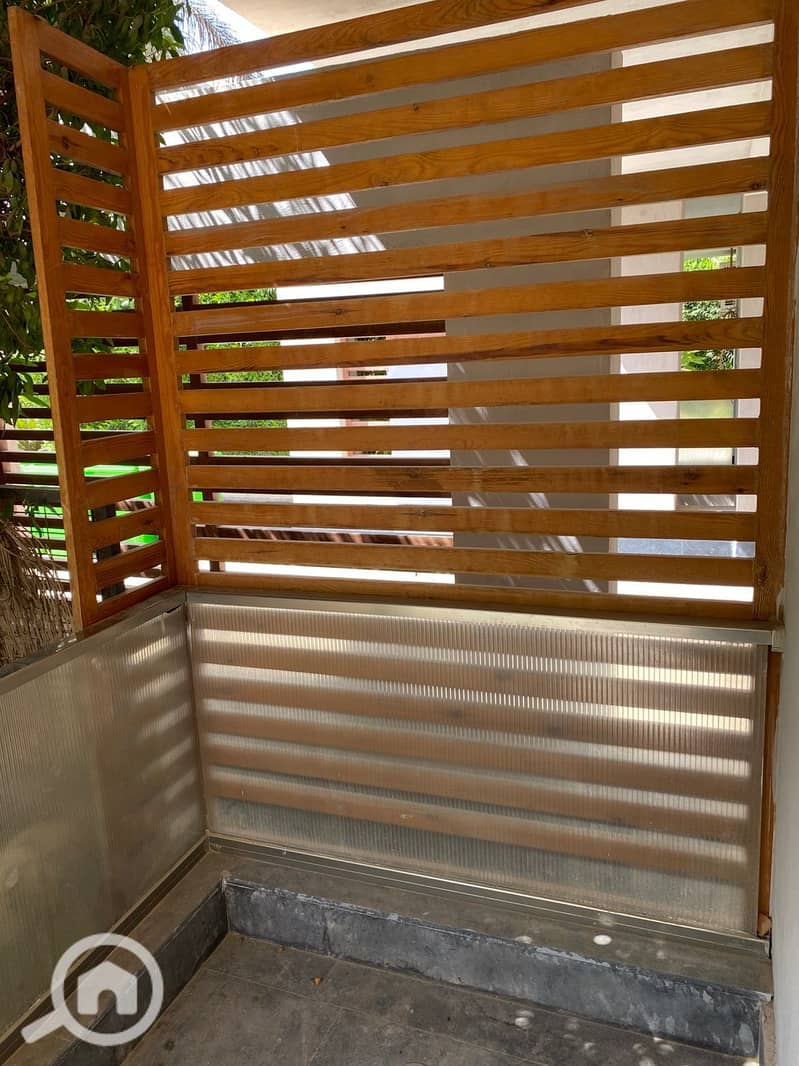 10 c88d18c0-cd6c-49d2-809c-7113a460340c. jpg