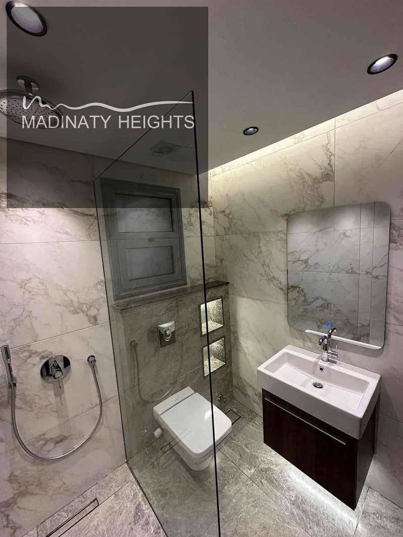 20 55c202c0-cc43-400c-8ed6-dfac246a7592. jpg