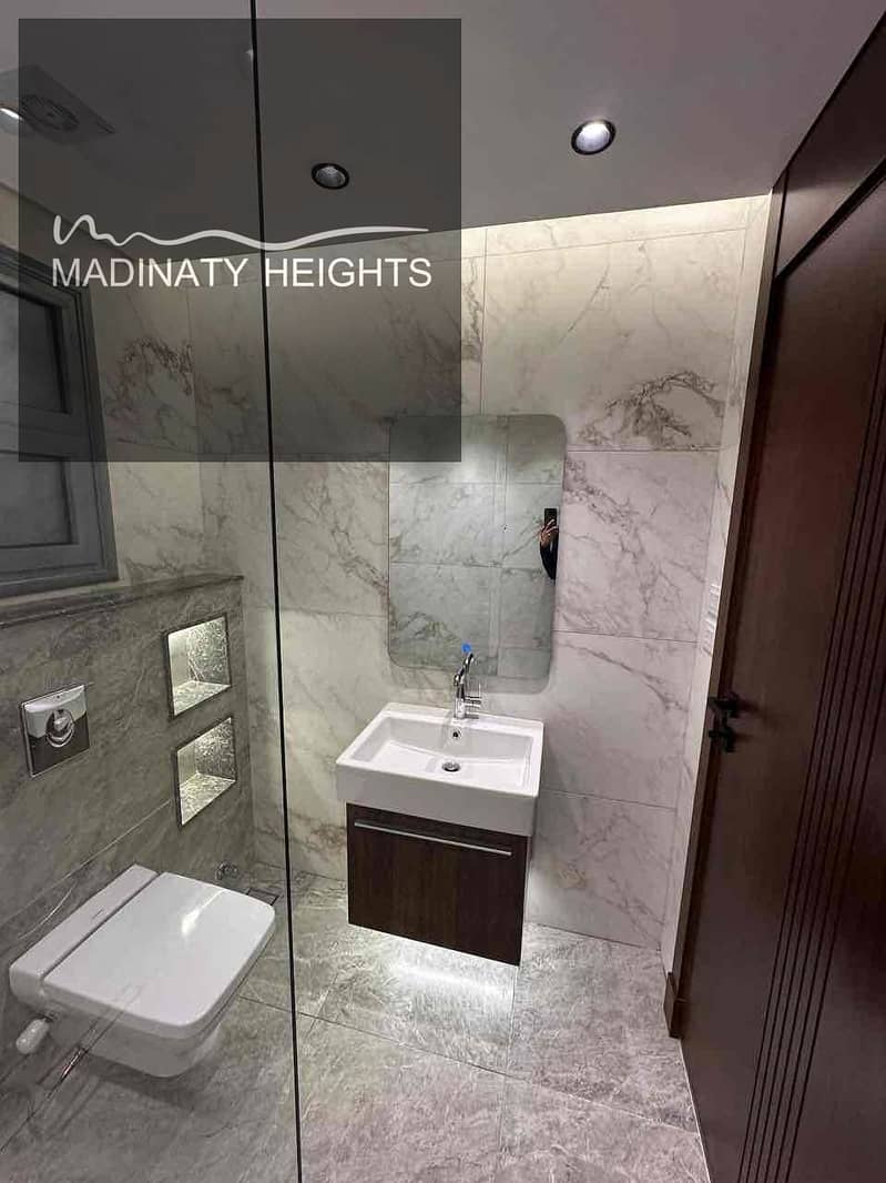 29 6fb6bffc-2bfe-465b-ba46-4e1935189bff. jpg