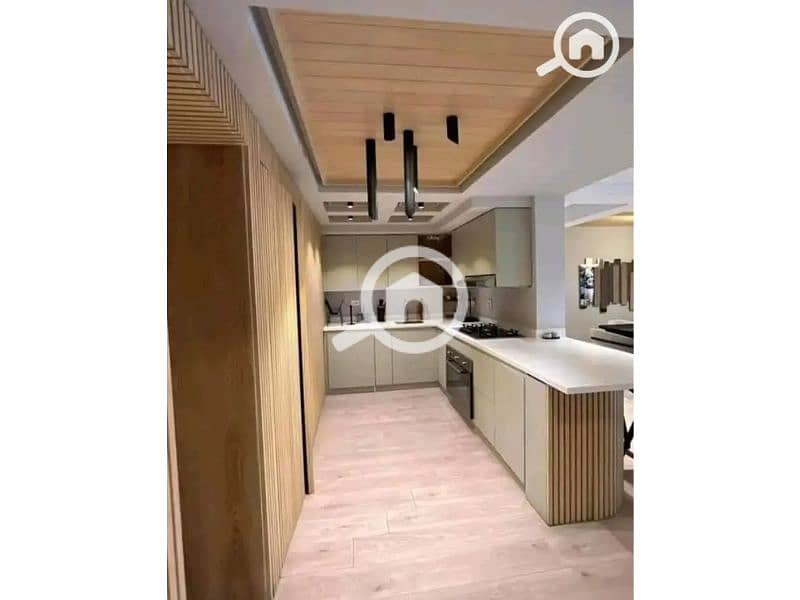 6 32188060-800x600. jpg