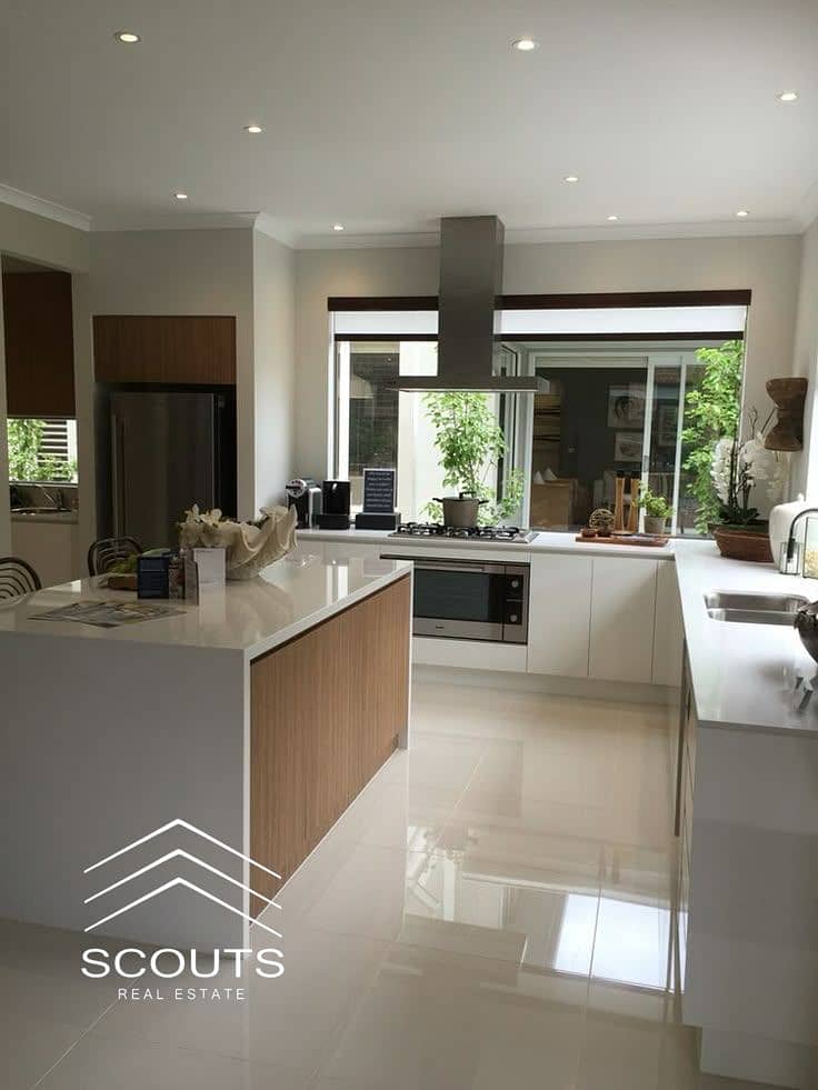 9 a566ce16-d686-46d2-8bc5-19c81b8815c4. jpeg