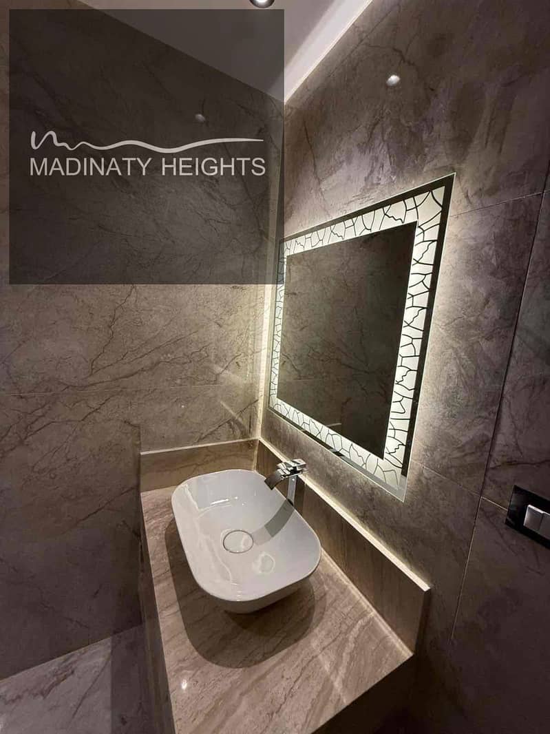 16 025b3cb9-37d3-4fec-a7a1-8738140eb079. jpg