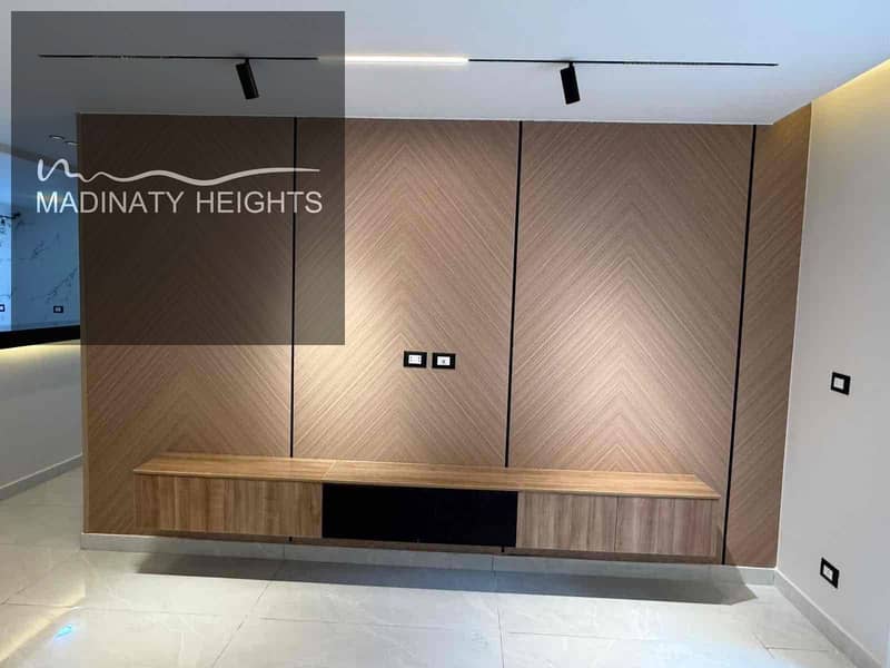 17 3e37c208-08d5-48e1-a012-ff00486f4322. jpg