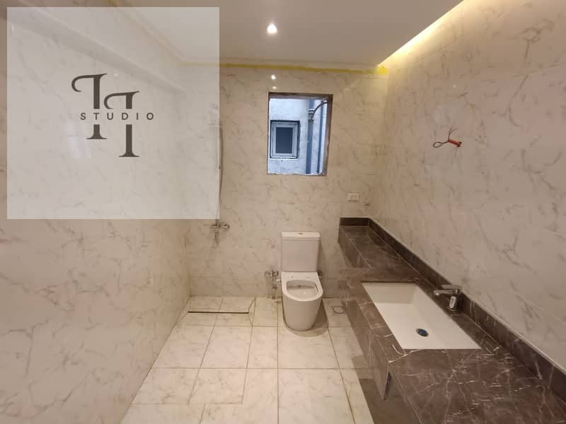 18 WhatsApp Image 2025-11-12 at 2.12. 06 PM (1). jpeg