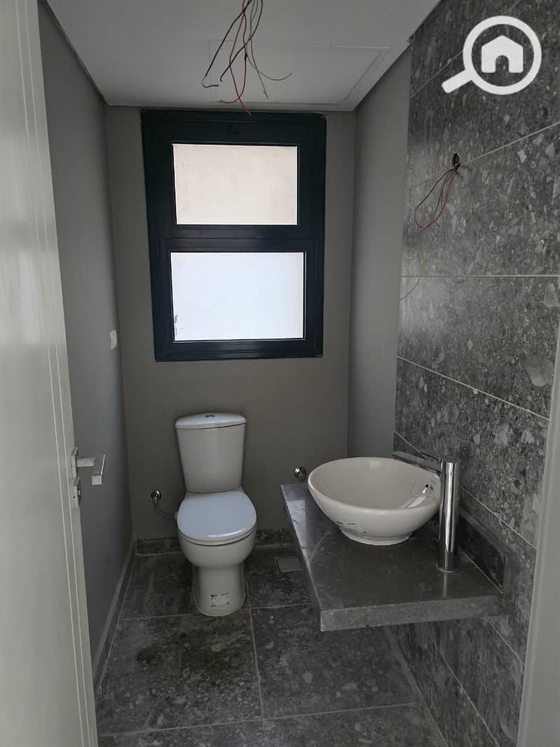 10 IMG-20251013-WA0034. jpg