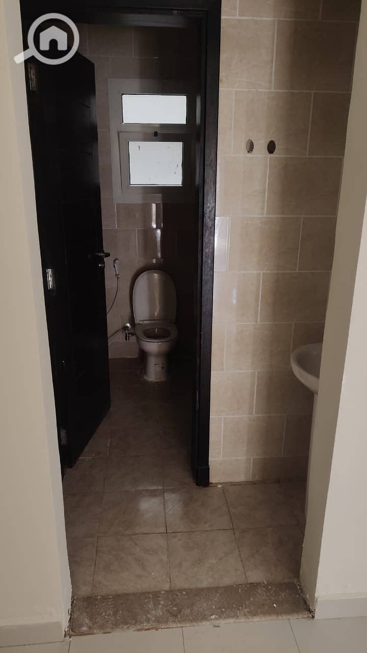 11 IMG-20251112-WA0172. jpg