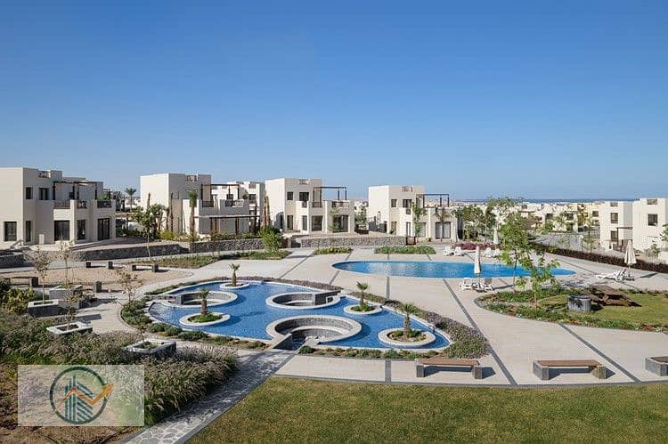 5 ROI (11)_9a908_lg. jpg