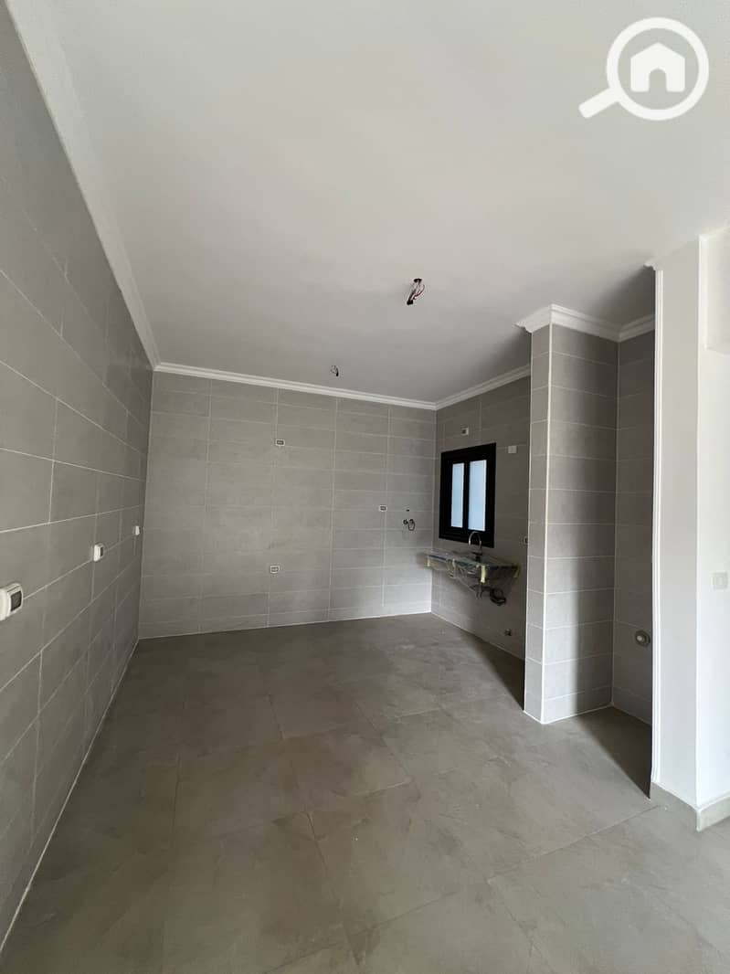 7 eeffbfe4-223e-4280-b5de-d99d4d020e9c. jpg