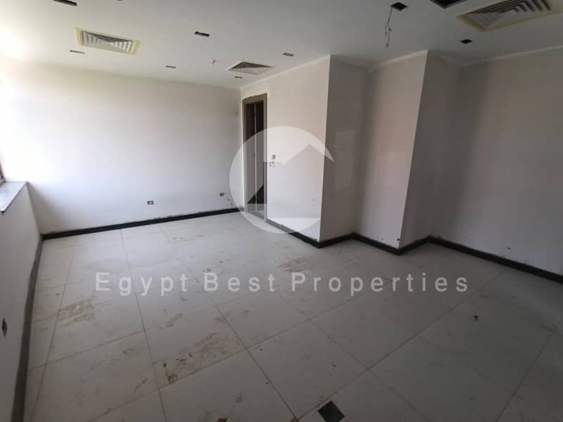 4 WhatsApp Image 2025-11-10 at 2.24. 11 PM. jpeg