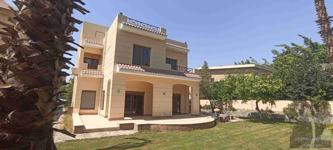 5 Bedroom Villa for Sale in Shorouk City, Cairo - IMG_٢٠٢٥٠٩٢٧_١٢٢٦٣٧. jpg