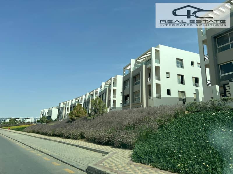 10 WhatsApp Image 2025-10-14 at 2.26. 23 PM (3). jpeg