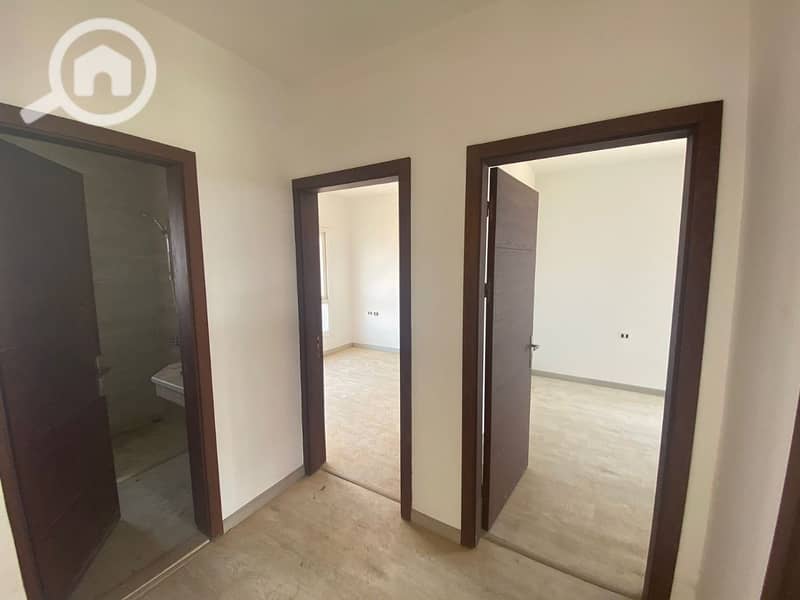 28 WhatsApp Image 2024-08-20 at 16.46. 30_bd2604e7. jpg