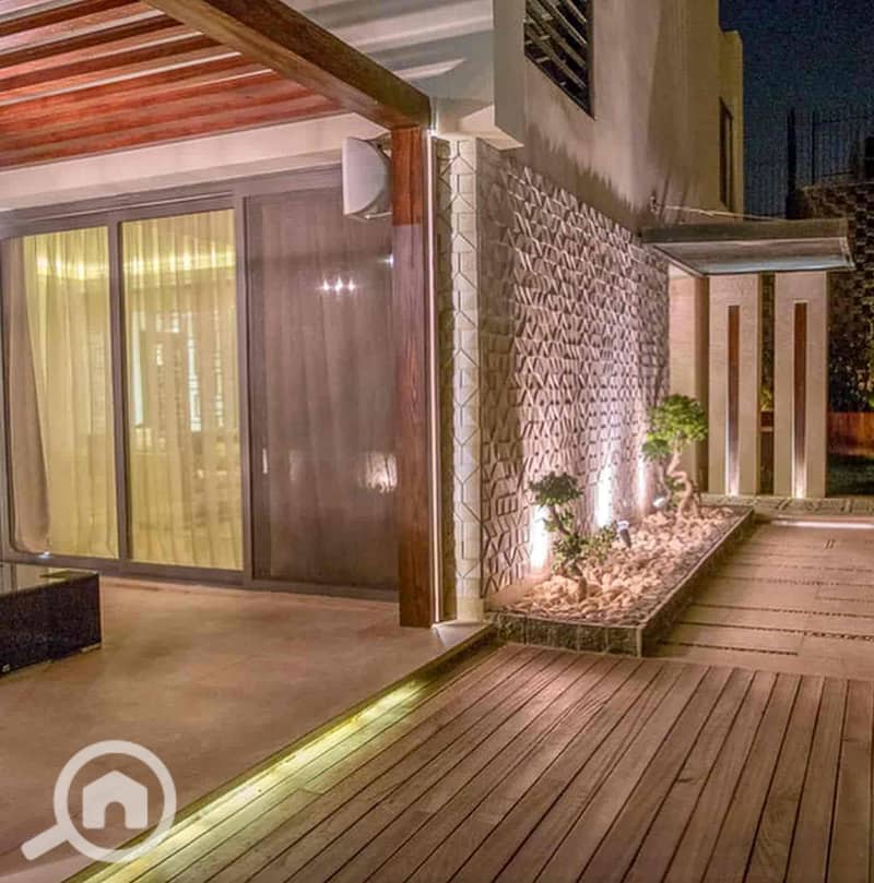 15 f602041e-3b1a-4344-bbdb-33805bd06f5d. jpg