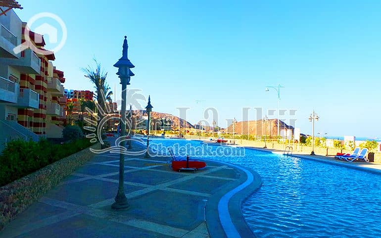 7 شاليه-للبيع-الحدائق-السخنة-العين-المعلقة-بورتو-مصطبة-ثانية (13). JPG