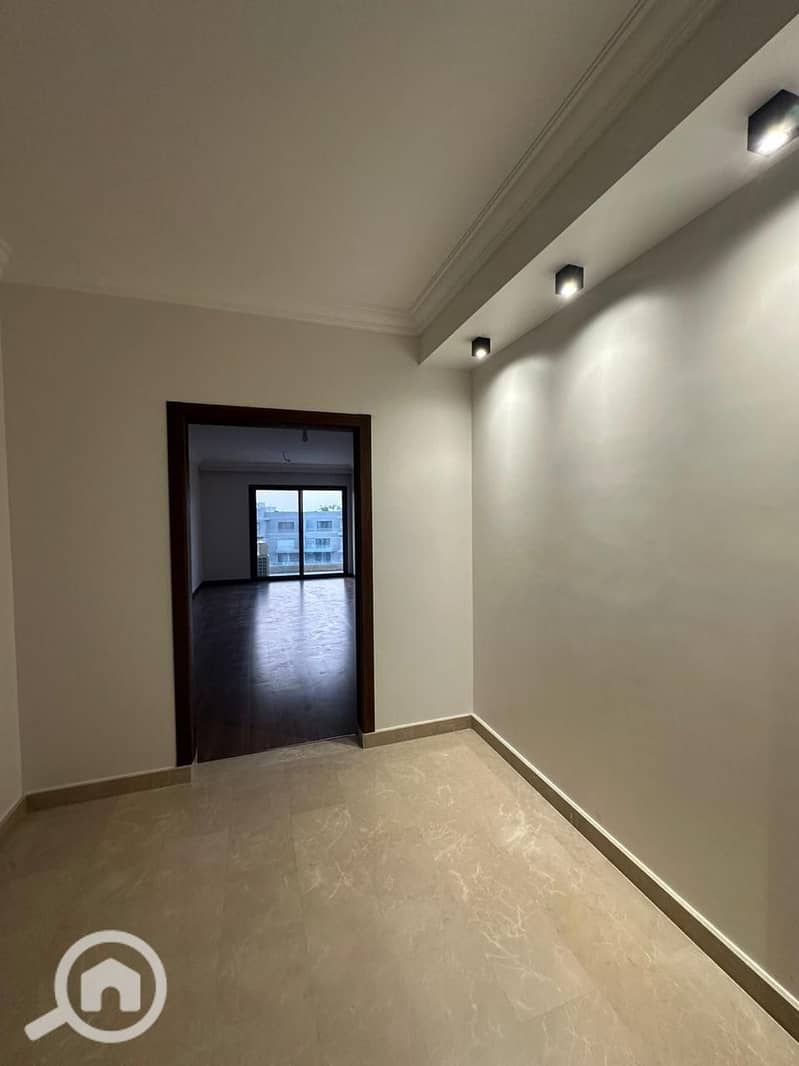 2 صورة واتساب بتاريخ 2025-11-12 في 13.24. 02_33e53a27. jpg