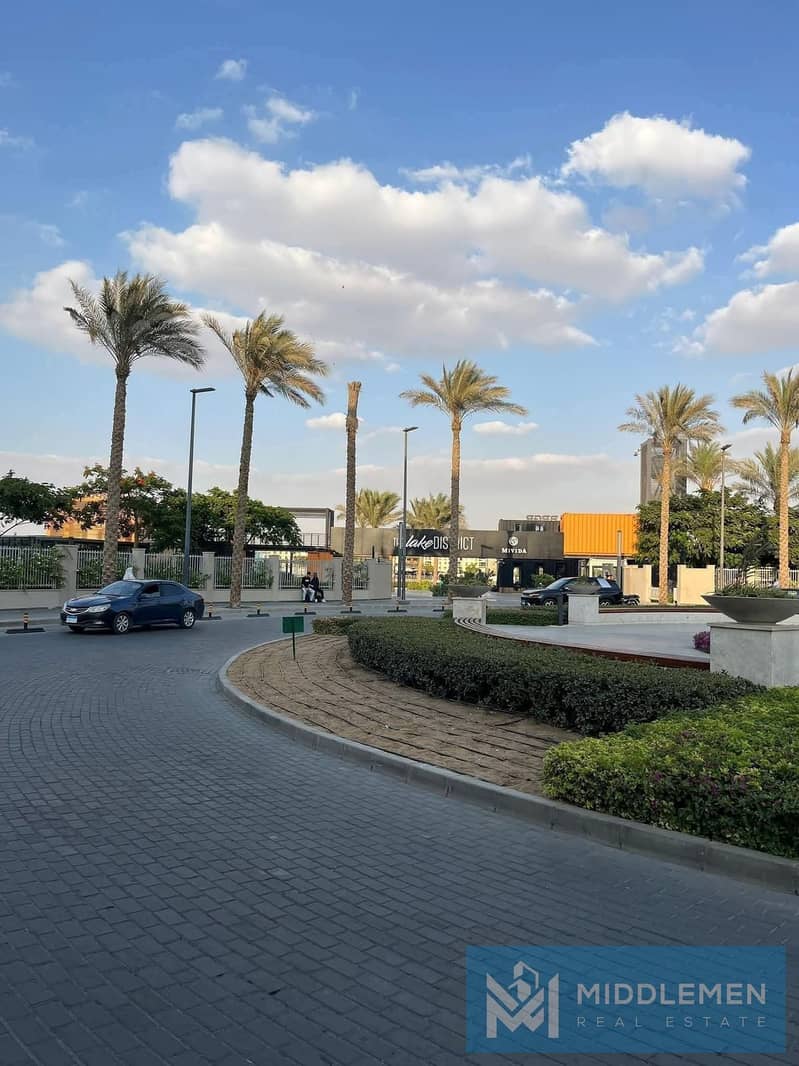 6 WhatsApp Image 2025-11-12 at 2.51. 32 PM. jpeg