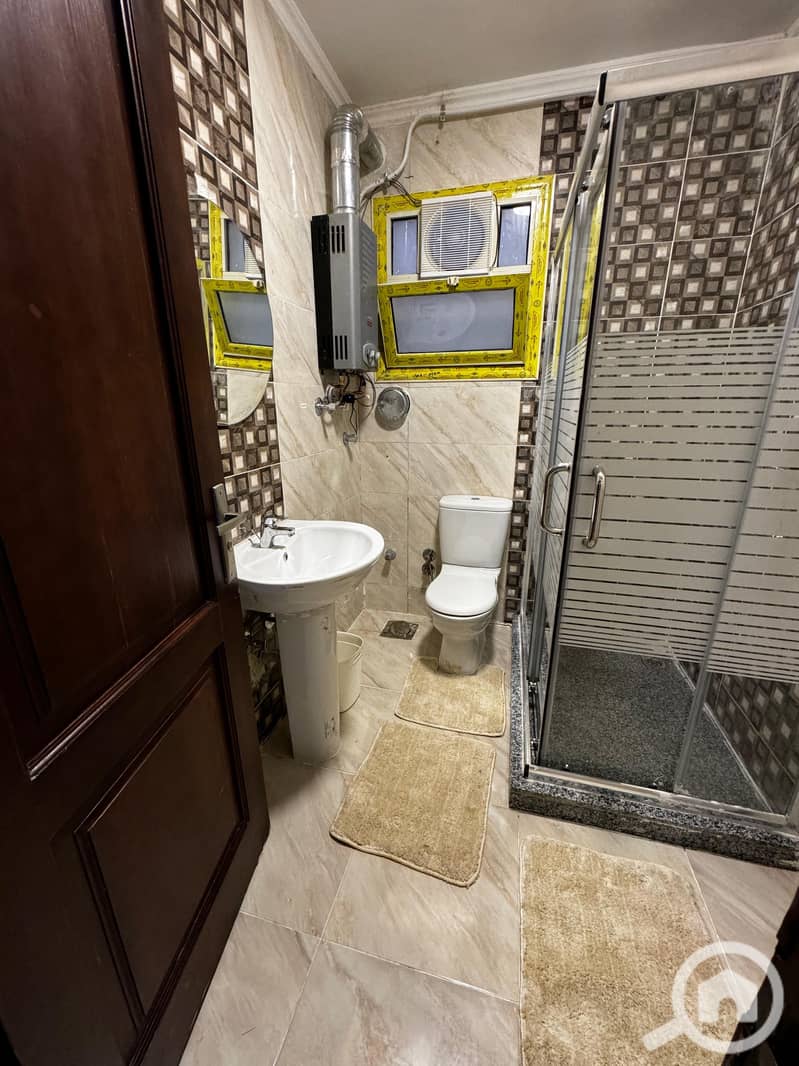 6 f6ee62b9-a2ef-49d4-a374-21fe02a17f71. jpeg