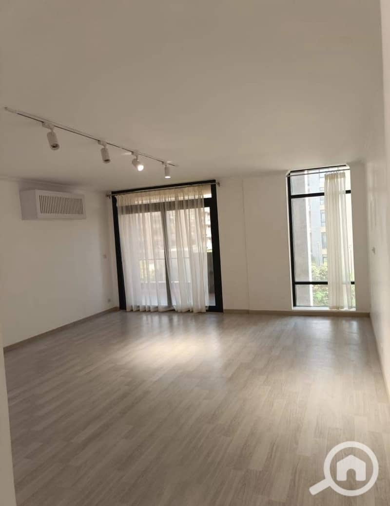 14 579148306_122111841129032124_1766757044625611488_n. jpg