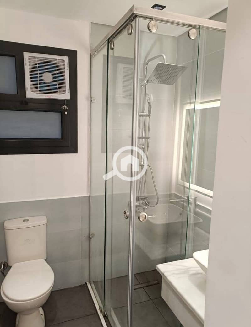 15 579340749_122111840973032124_1304100330037979325_n. jpg