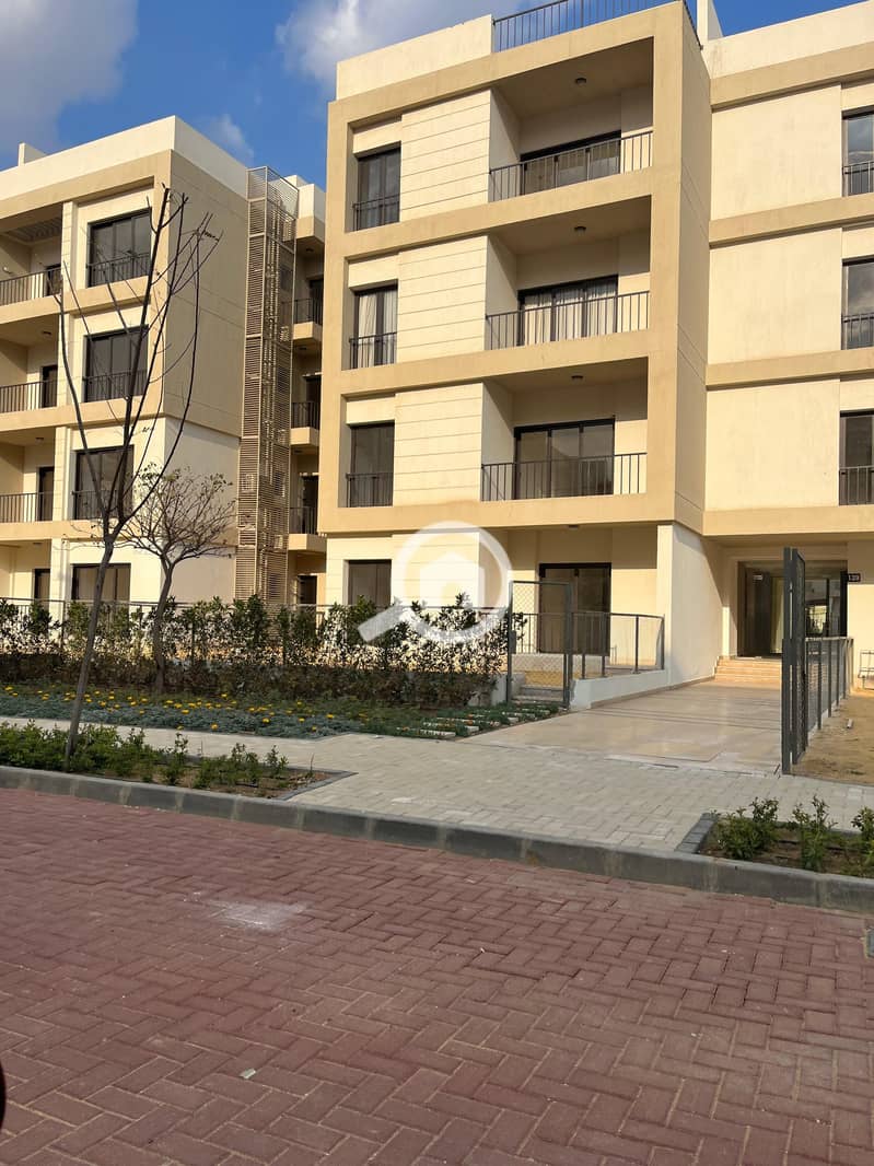 2 11e6da21-771f-4c8f-90d0-49e87fddea70. jpg