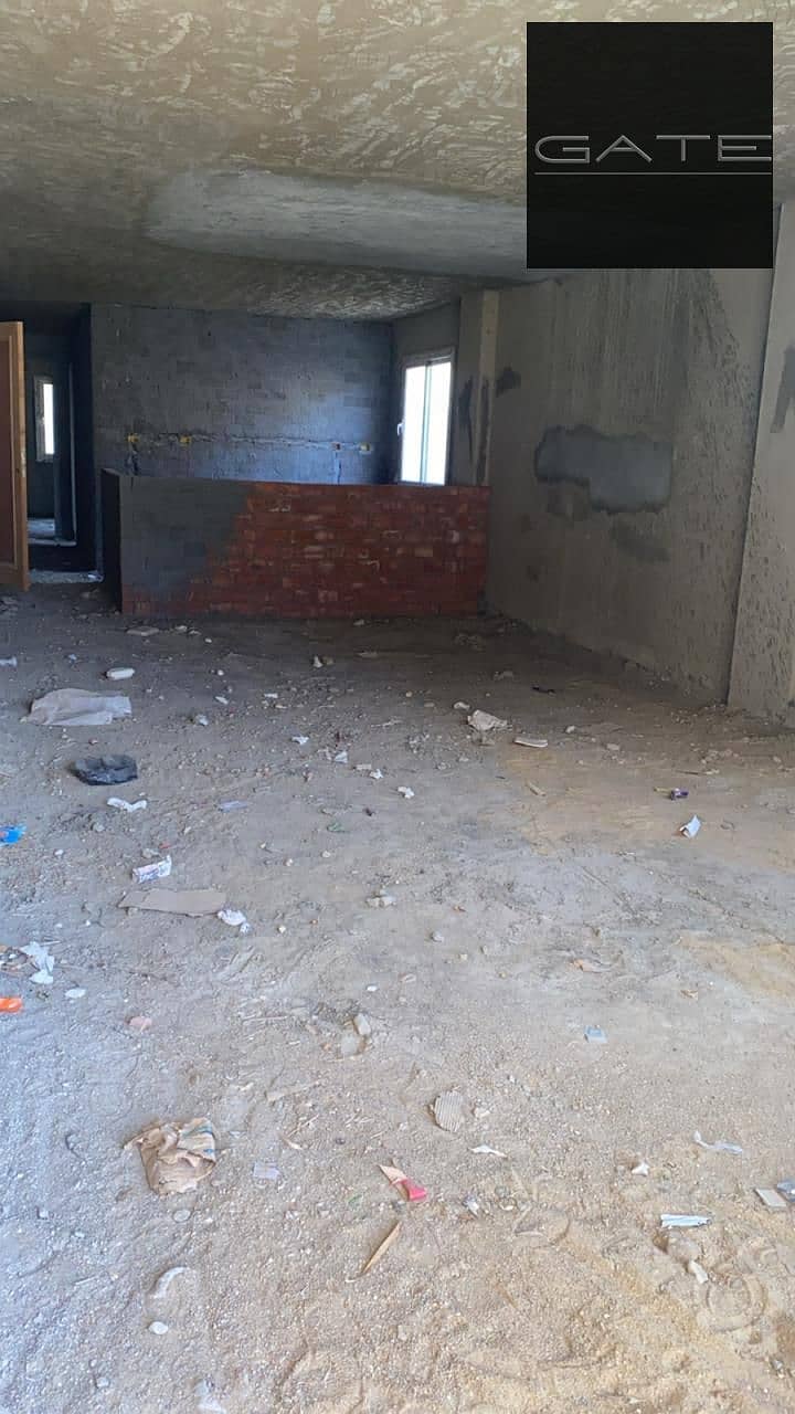 6 WhatsApp Image 2025-09-25 at 3.24. 49 PM (2). jpeg