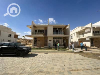 توين هاوس 4 غرف نوم للبيع في القاهرة الجديدة، القاهرة - 541021410_2184117355417446_2914720857112406242_n_800x600. jpg