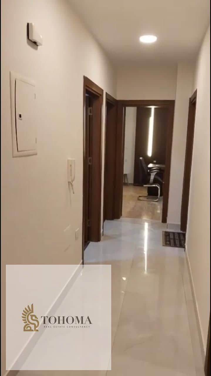 4 bcaecc97-c4f5-4027-b38a-fdd3b4fd4556. jpg