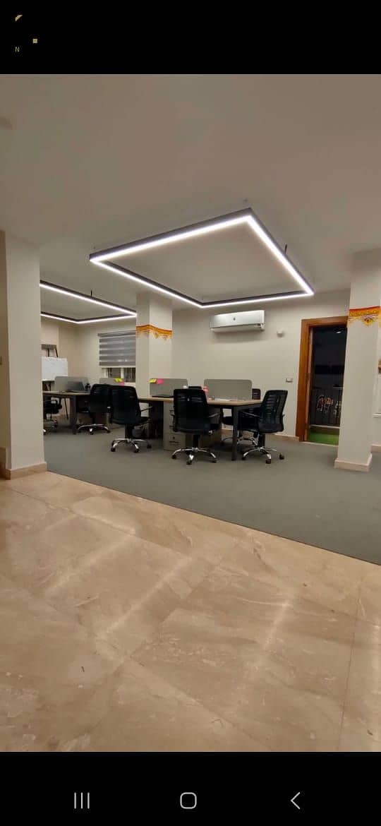 11 WhatsApp Image 2025-11-12 at 11.29. 58_b9c9b810. jpg