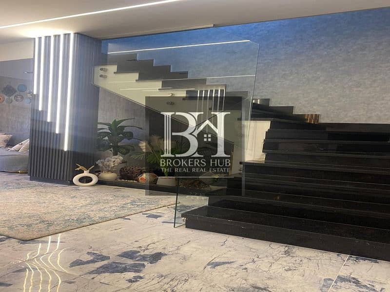 4 WhatsApp Image 2025-10-12 at 2.47. 02 PM (2). jpg