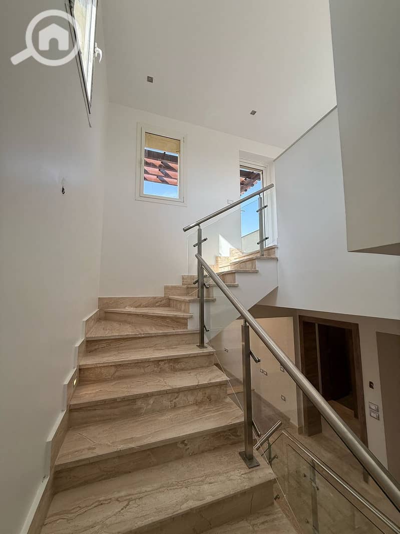 11 صورة واتساب بتاريخ 2025-11-12 في 13.47. 45_1f098b3b. jpg