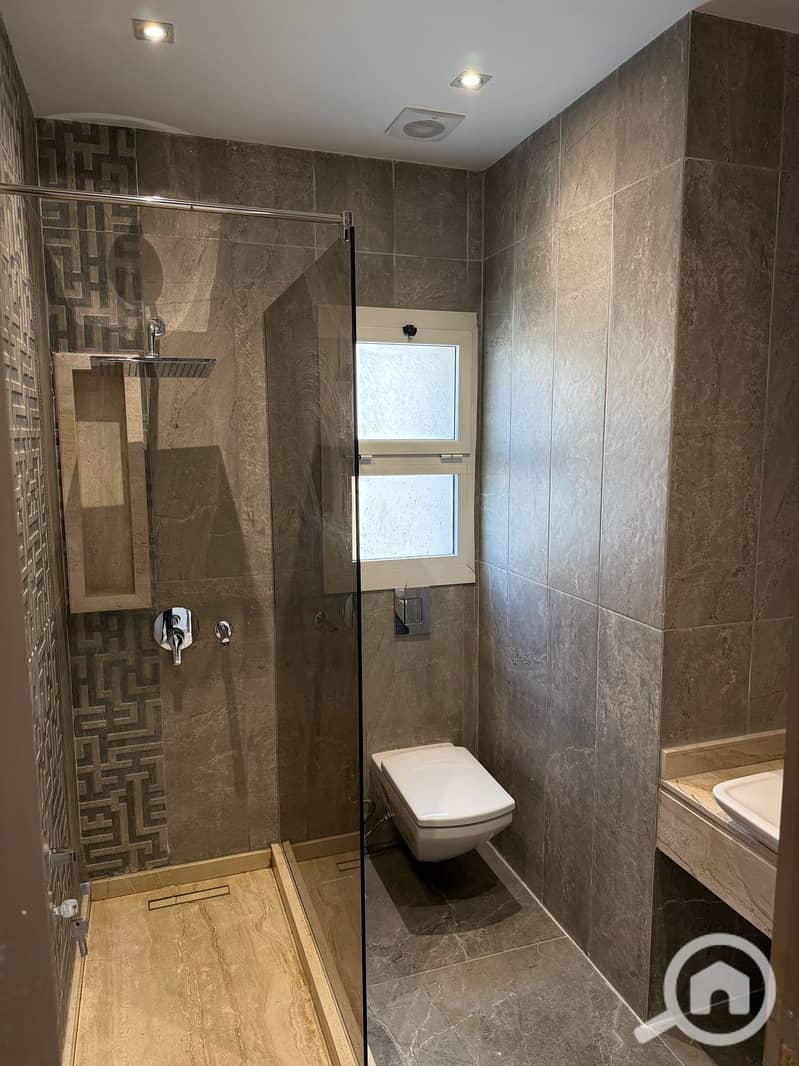 17 صورة واتساب بتاريخ 2025-11-12 في 13.47. 45_03757216. jpg