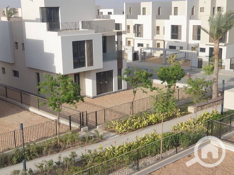 4 WhatsApp Image 2023-09-30 at 7.33. 59 PM (3). jpg