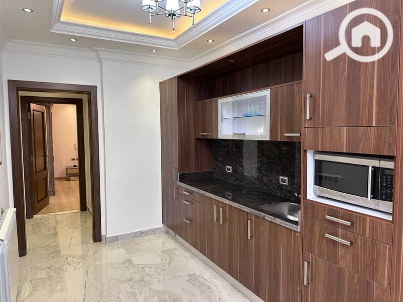 6 صورة واتساب بتاريخ 2025-11-12 في 13.48. 42_52a6cad0. jpg