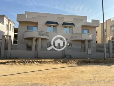 توين هاوس 4 غرف نوم للبيع في مدينة الشروق، القاهرة - c98f593e-1301-42d1-a74d-7ba09e3358bf. jpeg