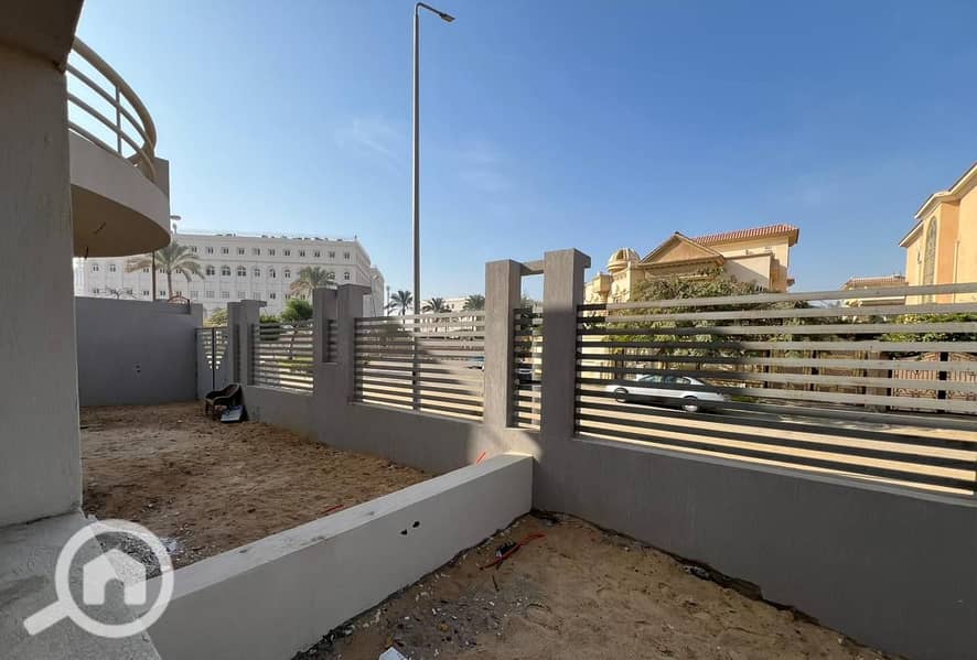 4 e50c6a7e-4ea9-4062-8321-ed26c58f26e3. jpeg