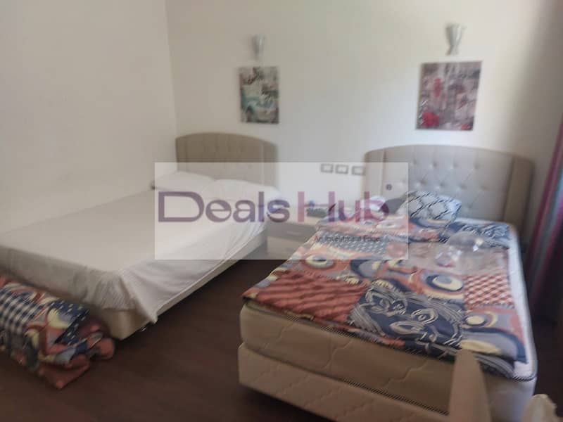 12 bf7c8265-59b3-4633-957e-58e7e2ceee76. jpg