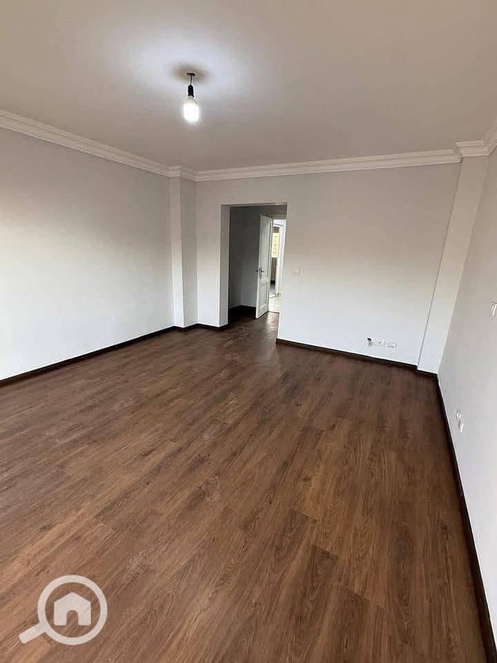 3 00aa021d-1464-4b8a-9070-cf7b79d16847. jpg