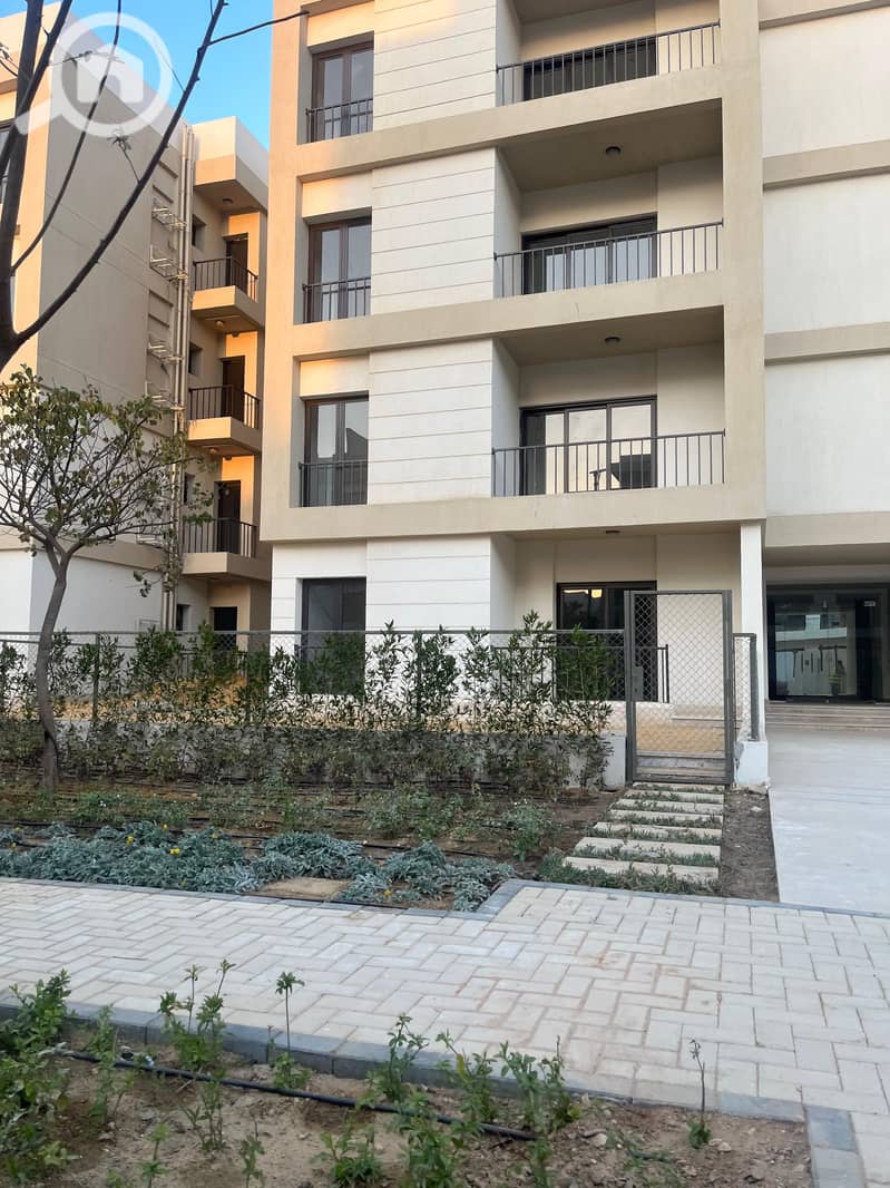 9 d8302e01-1232-434f-b10c-8205f55c1648. jpg