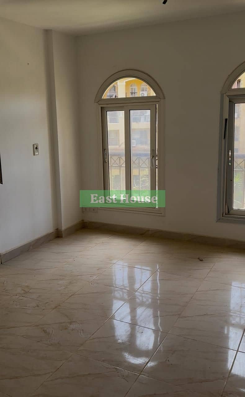 2 1e12638b-5330-4ec7-8b87-20f4e369d3d3. jpeg