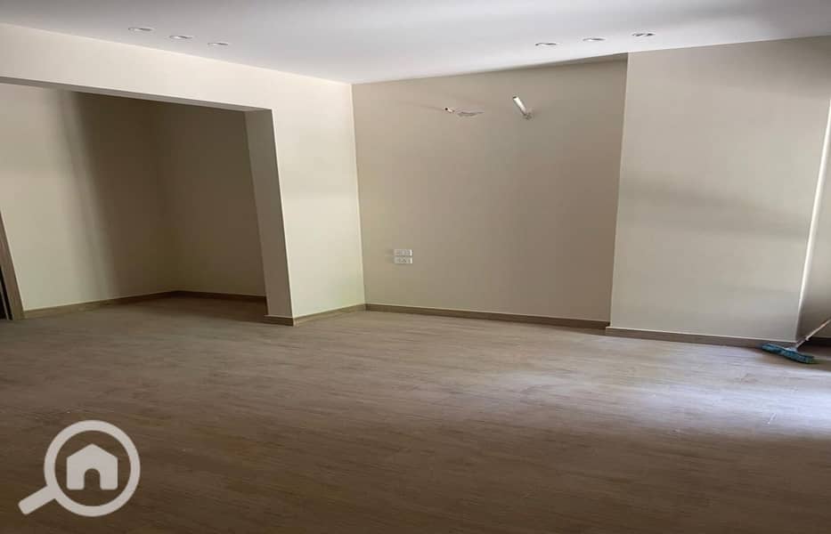 10 WhatsApp Image 2025-10-12 at 12.44. 03 PM (4). jpeg