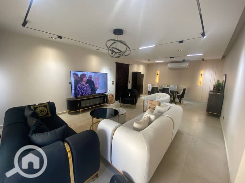 12 صورة واتساب بتاريخ 2025-11-12 في 13.54. 56_5c715f68. jpg