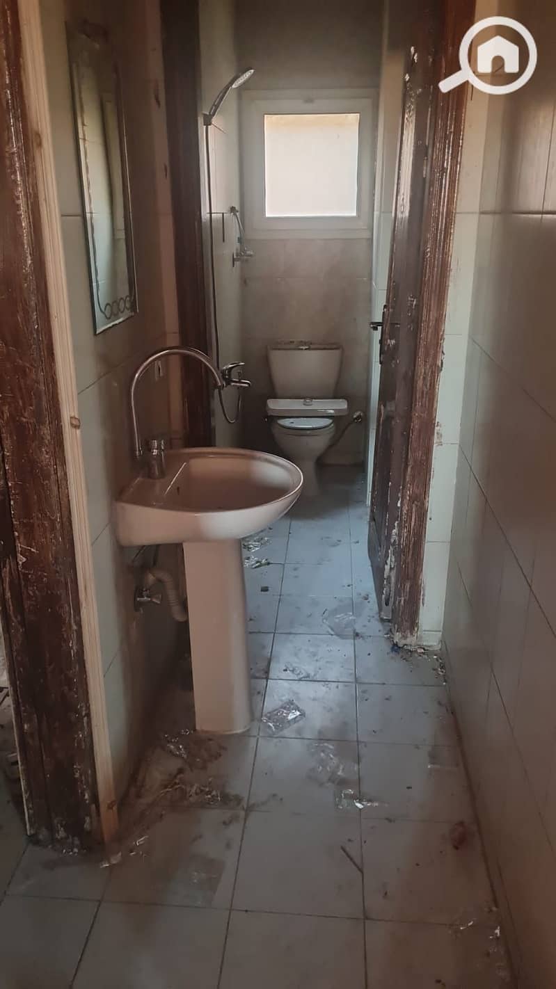 6 WhatsApp Image 2025-11-10 at 2.21. 34 PM. jpeg