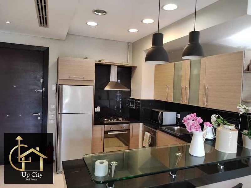 7 9eJA3gKx28mvN4jjNRWxx0fypNb3Xr69xNuxqAno. jpg