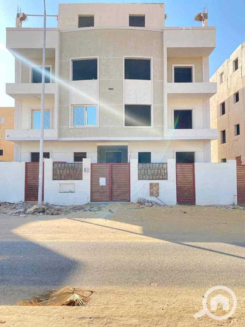 ee9cd590-01e2-407d-825d-d96ed241c1de. jpg ee9cd590-01e2-407d-825d-d96ed241c1de. jpg