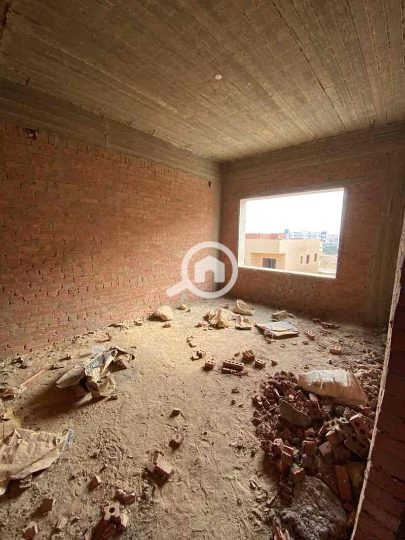 7 64b868d0-8c60-4202-8b5b-c8beba5fdd1d. jpg