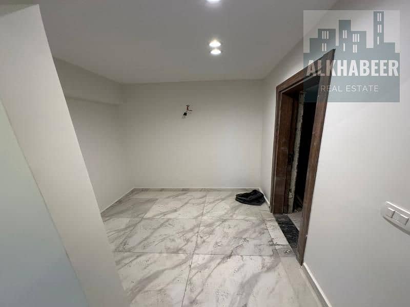 13 b70b2d3e-5ff5-4bb7-9c91-b3dce1028b2d. jfif. jpg